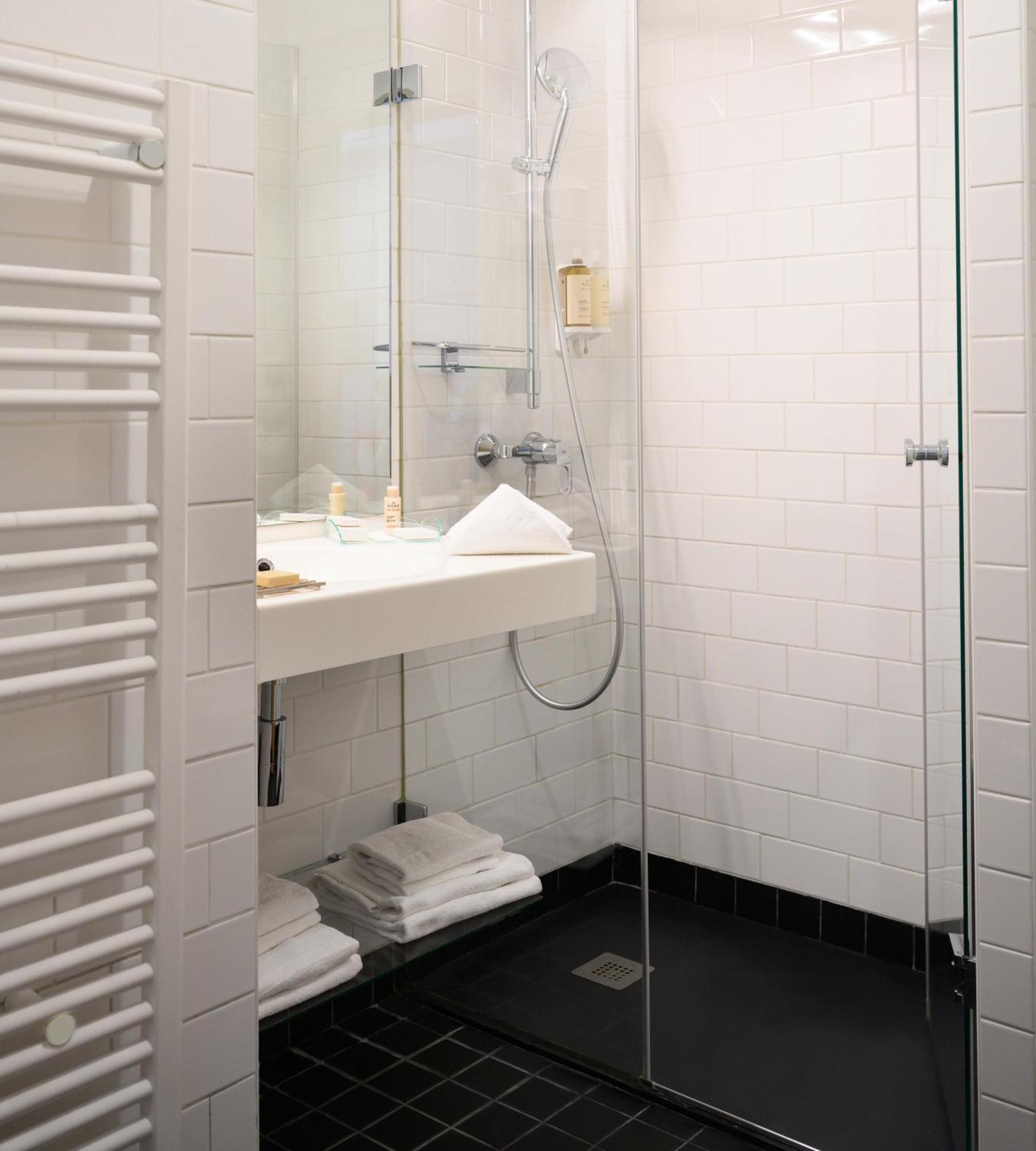 1 Bedroom Suite Duplex,1617487326:JPEG