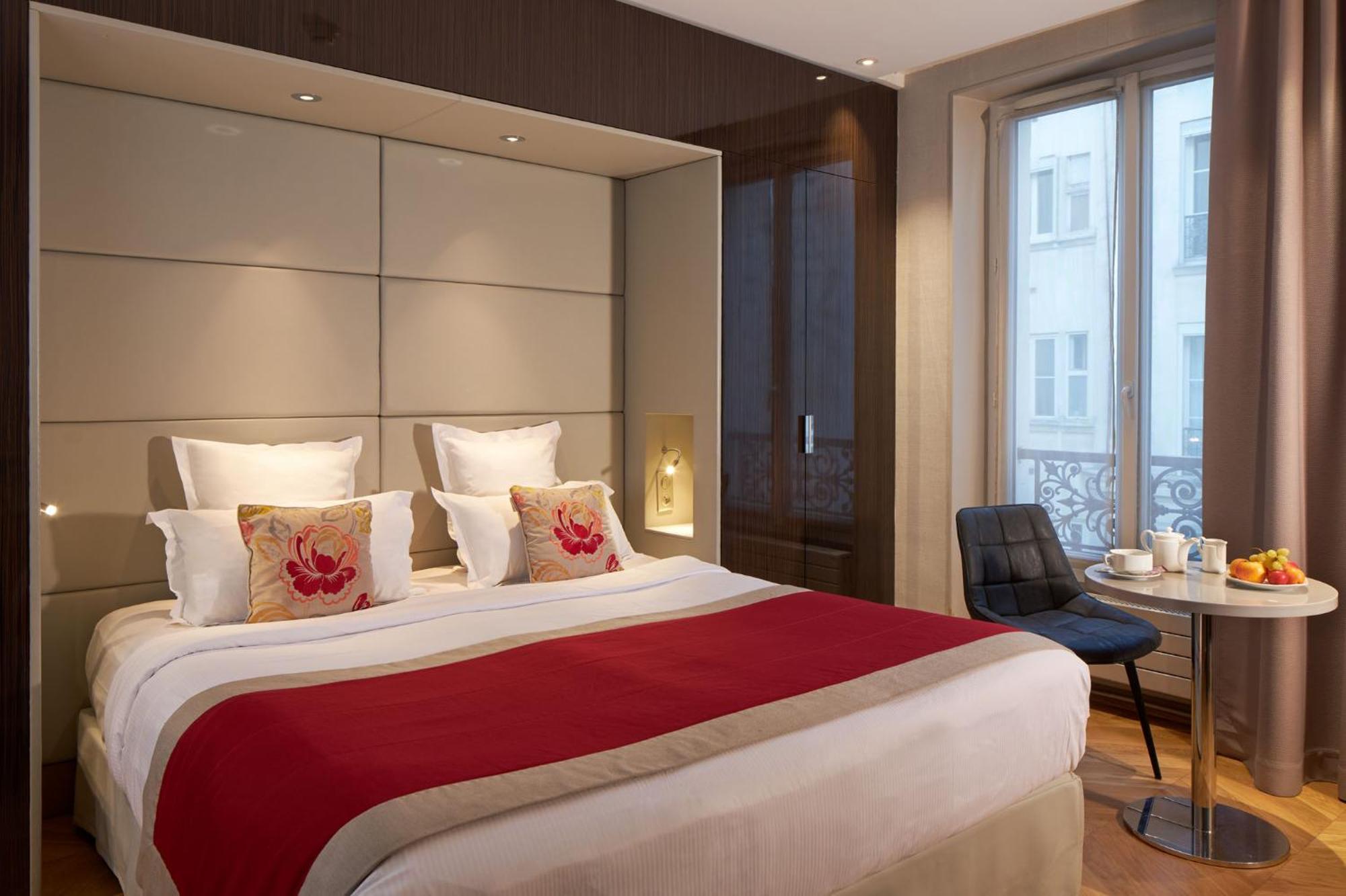 Junior Suite,1444718707:JPEG