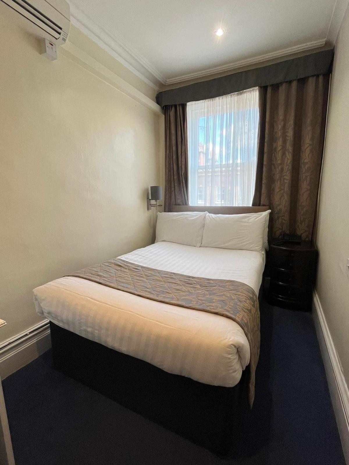 Single Room,1445377042:JPEG