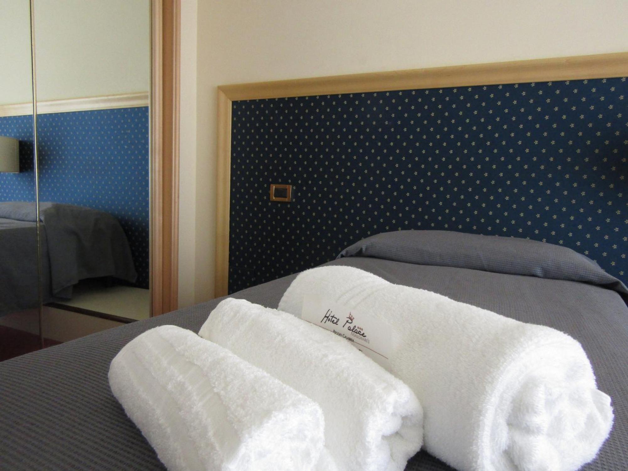 Single Room,1618820043:JPEG