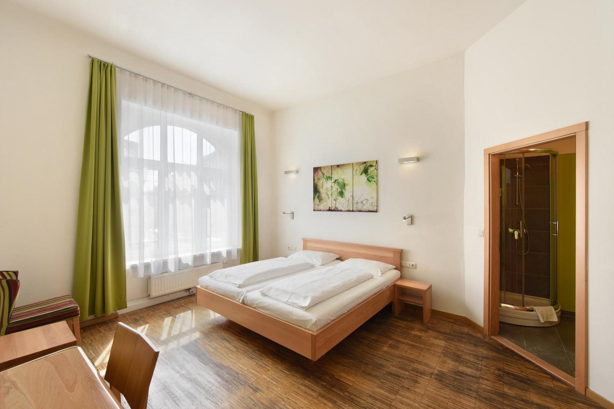 Classic Double Room,1448035921:JPEG