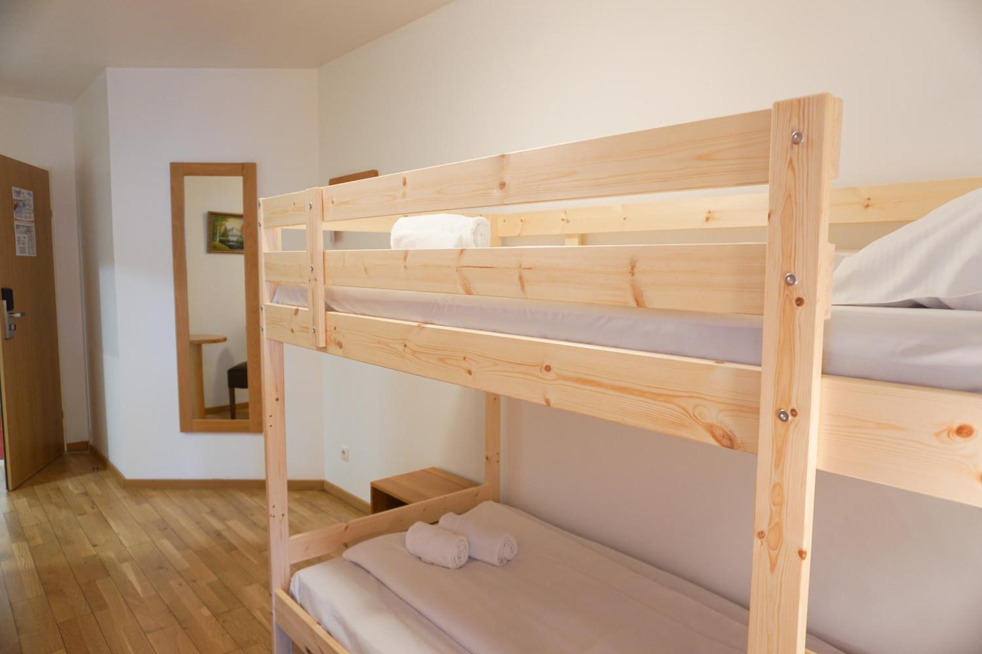 Quadruple Room,1448499868:JPEG