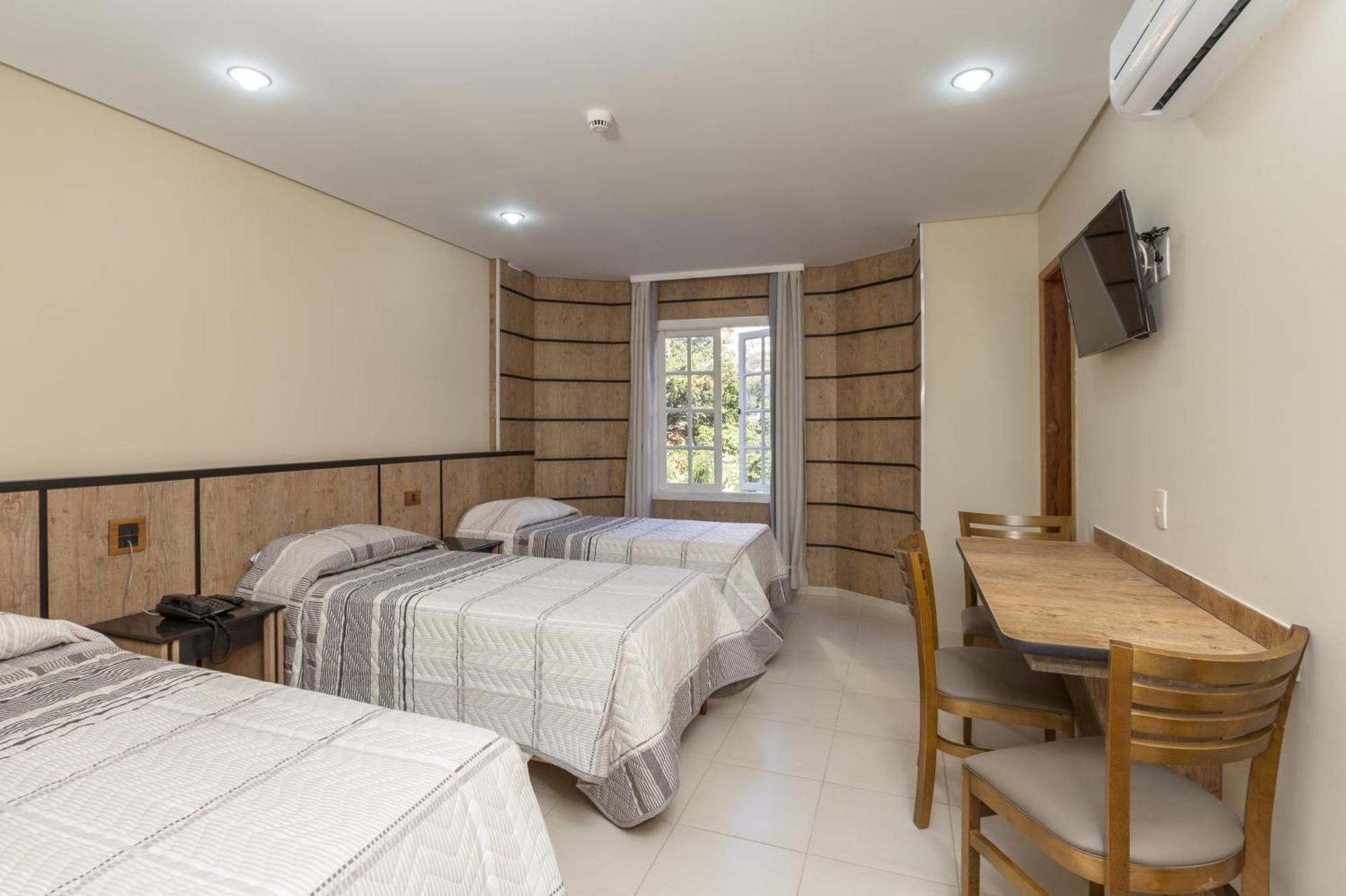 Triple Room,1452960061:JPEG