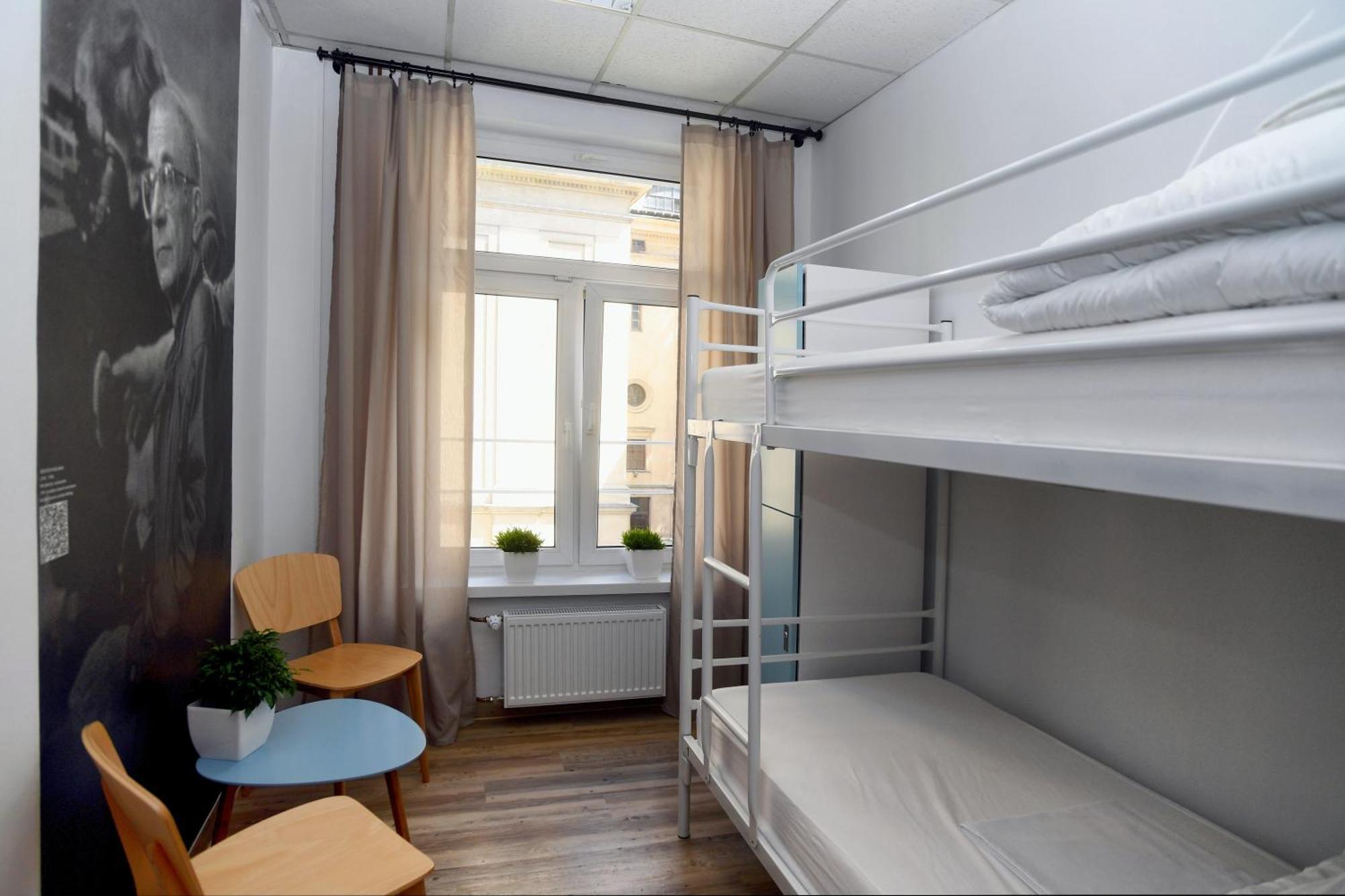 Twin Room Bunk Bed,710856289:JPEG