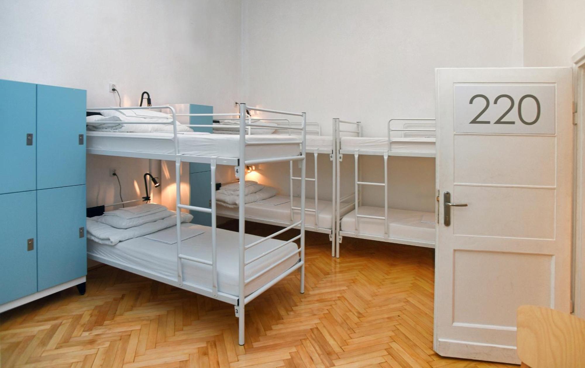 Bed Male Dormitory Room