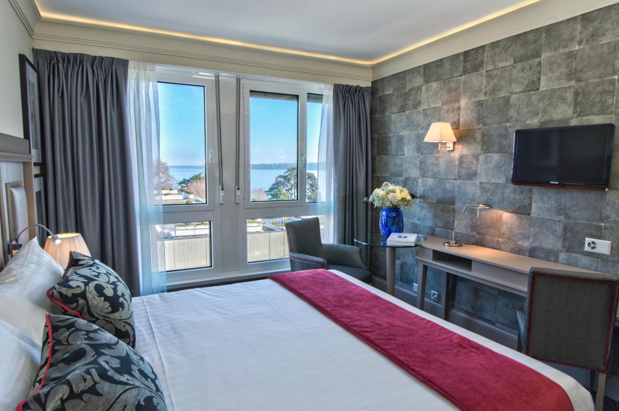 Executive Double Room Kitchenette,1470326171:JPEG