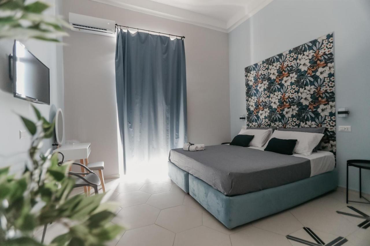 Deluxe Triple Room with Sea View,1463193202:JPEG