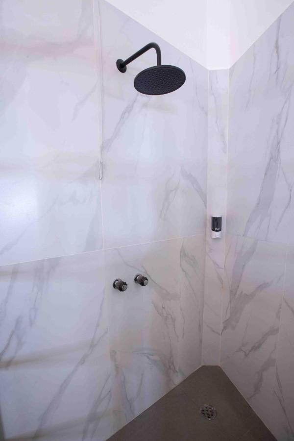 Double Room Private Bathroom,1465530643:JPEG