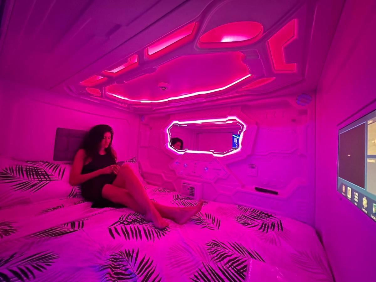 Single Capsule Pod Mixed Dormitory,1466365772:JPEG