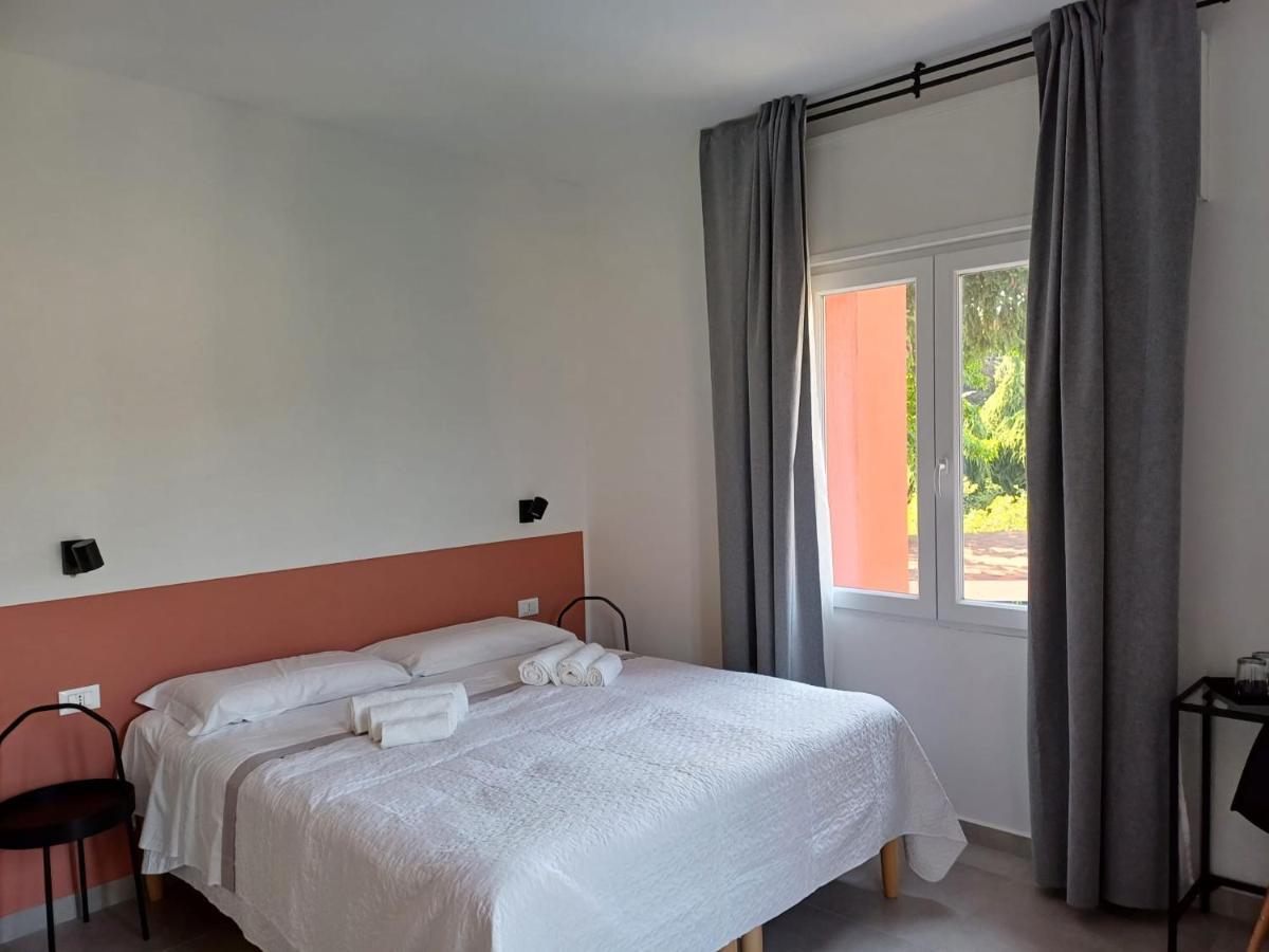 Large Double Room,1466408105:JPEG