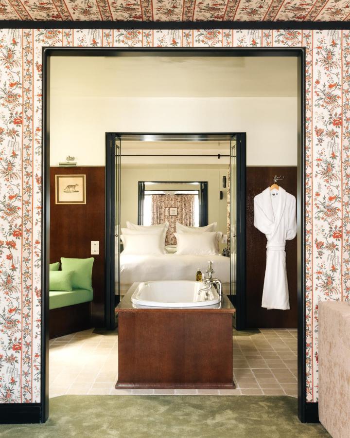 Suite con cama extragrande