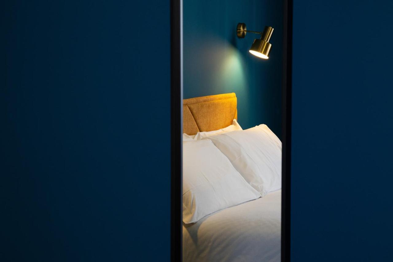Double Room,1466631620:JPEG