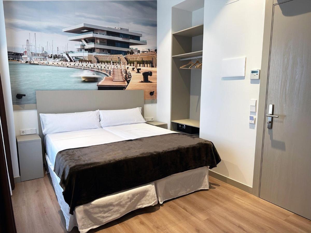 Deluxe Double Room,1466727851:JPEG