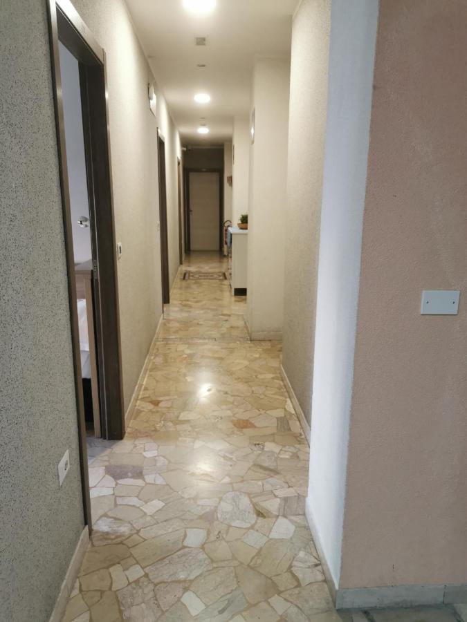 Double Room Private Bathroom,1467003389:JPEG