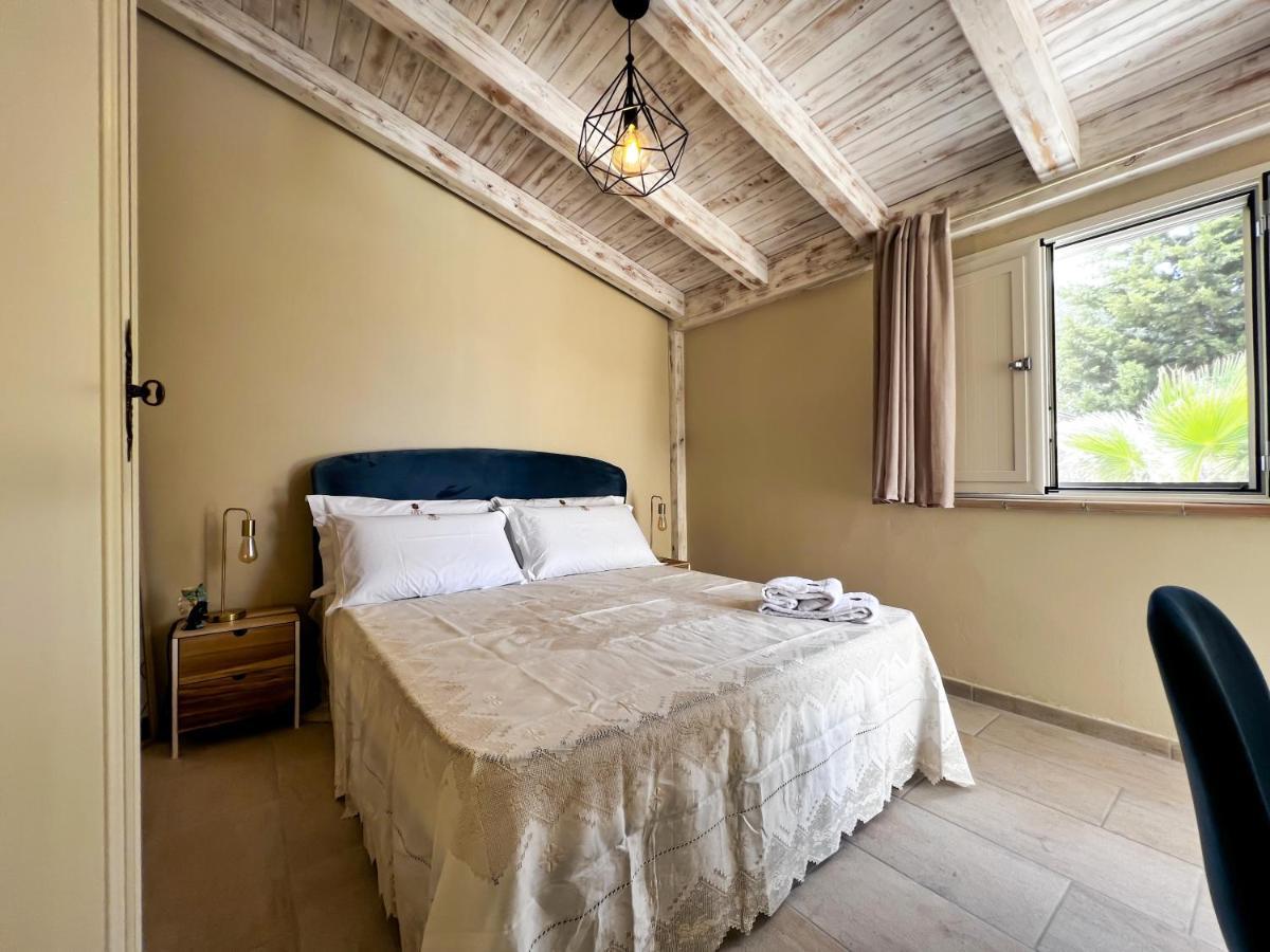 King Room with Garden View,1467139352:JPEG