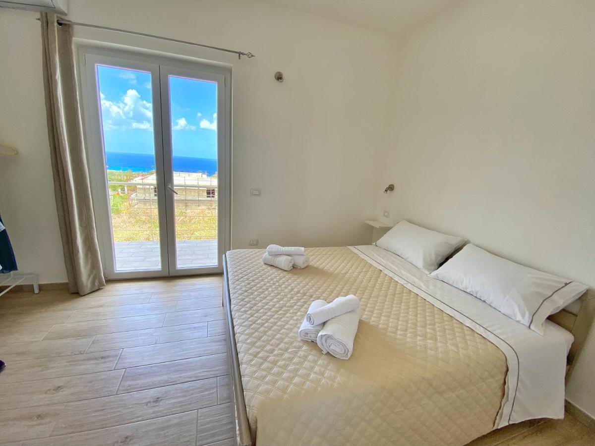 Deluxe Double Room Sea View,1759155278:JPEG