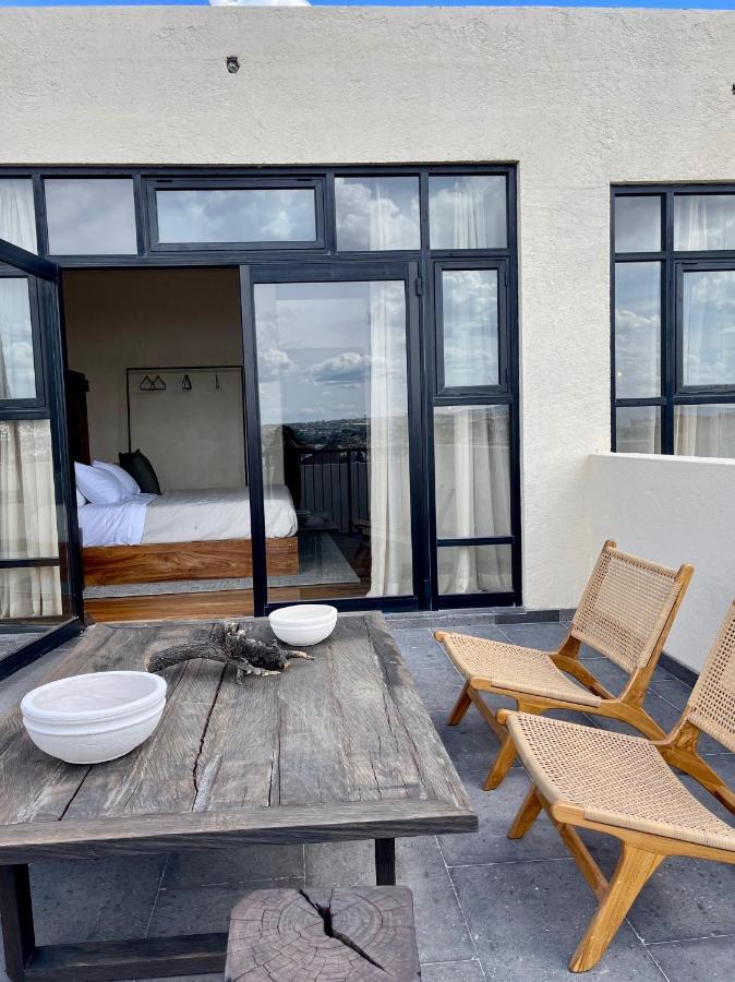 Deluxe Double Room Balcony,1469006999:JPEG