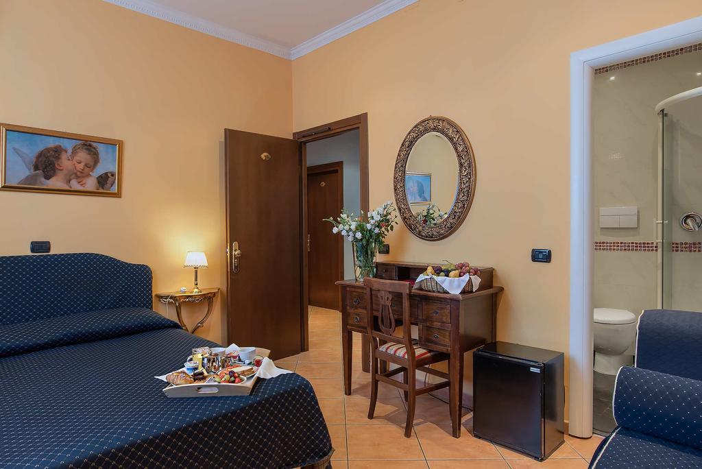 Double or Twin Room,146908241:JPEG