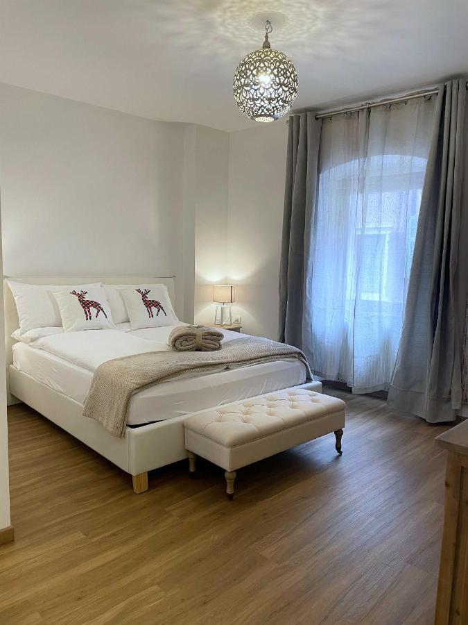 King Room,1469369354:JPEG