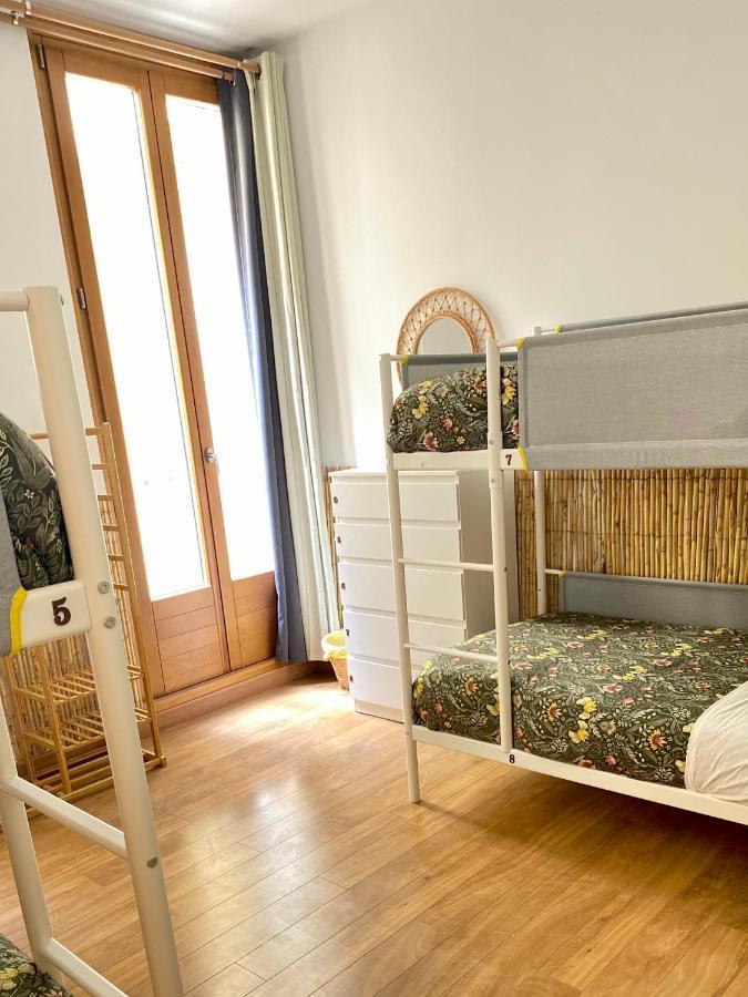Bed in 8-Bed Female Dormitory Room (female only),1469648807:JPEG