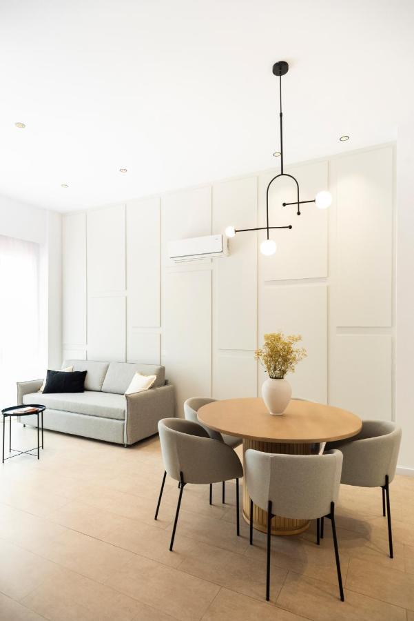 One-Bedroom Family Apartment,1469987879:JPEG