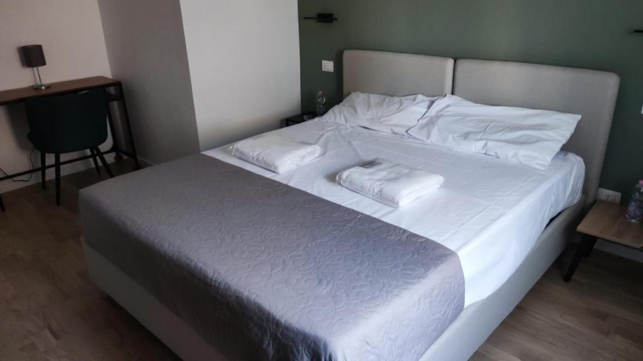 Double Room,1581648189:JPEG