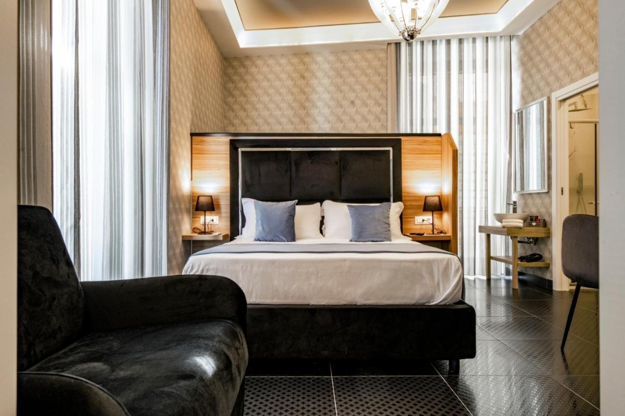 Luxury Triple Room,1480536872:JPEG