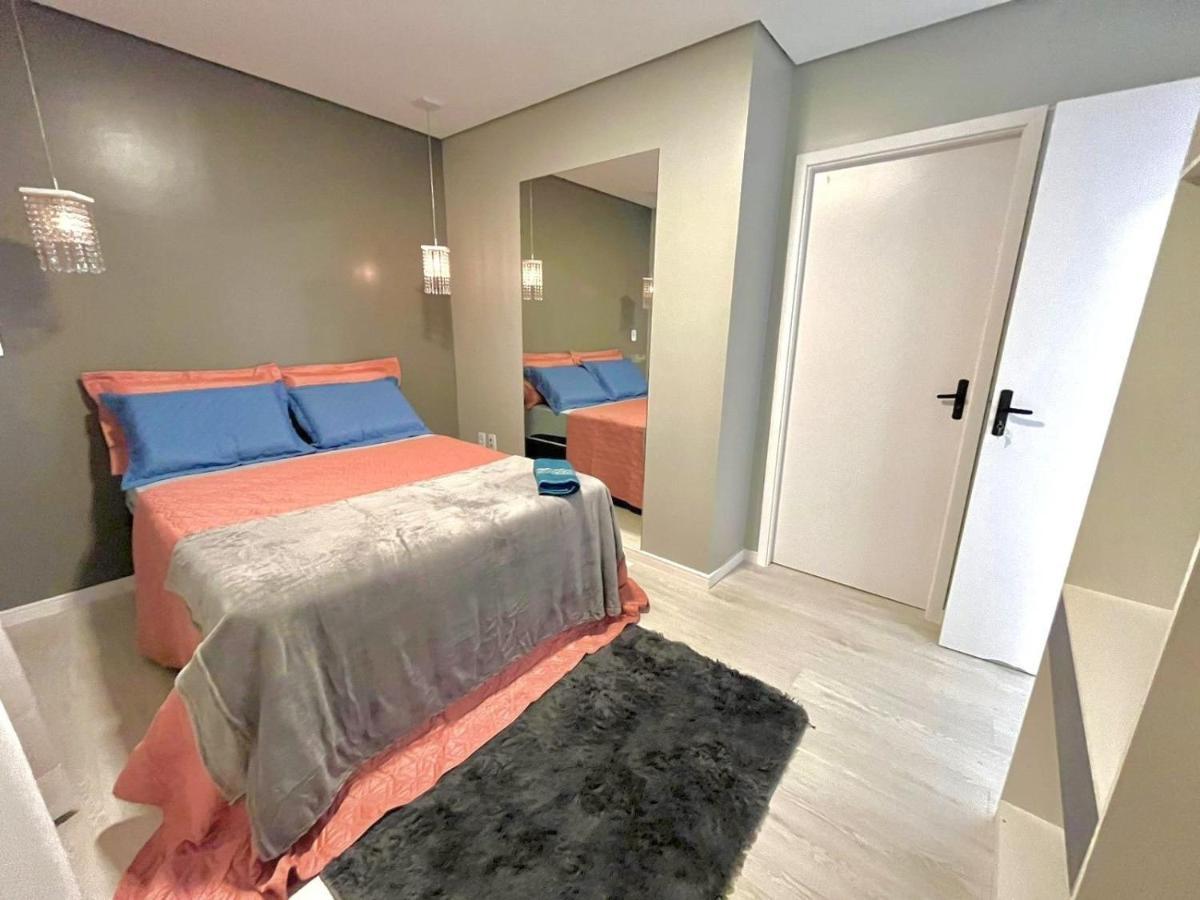 Quarto Duplo com Banheiro Compartilhado