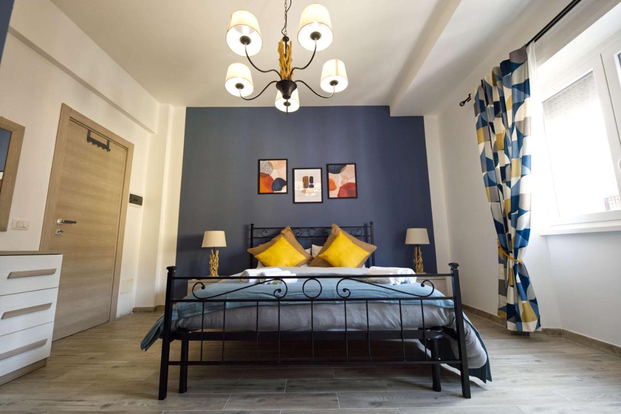 Deluxe Room,1485965179:JPEG