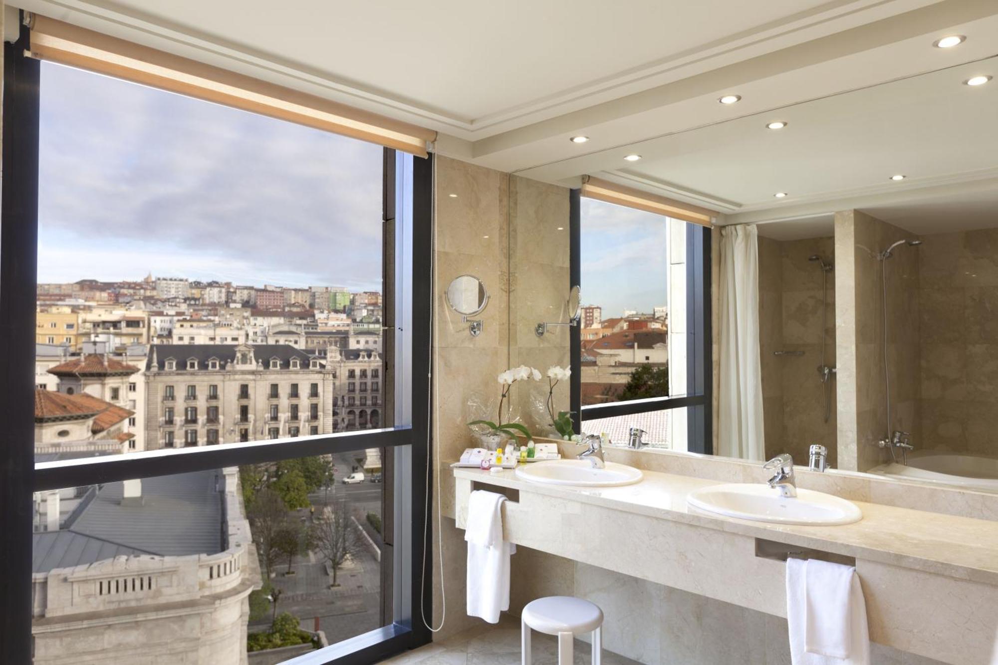 Junior Suite,1498501291:JPEG