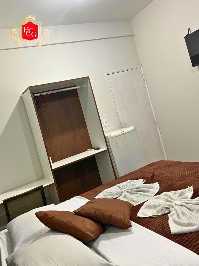Quarto Duplo Standard com 1 Cama de Casal