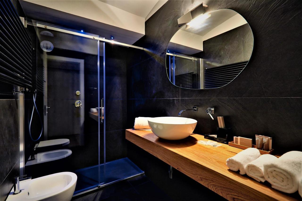Queen Room Spa Bath