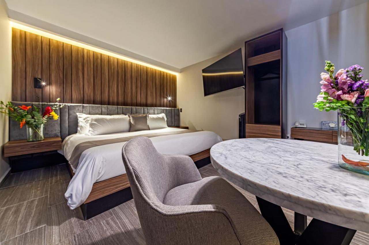 Junior Suite,1487612491:JPEG