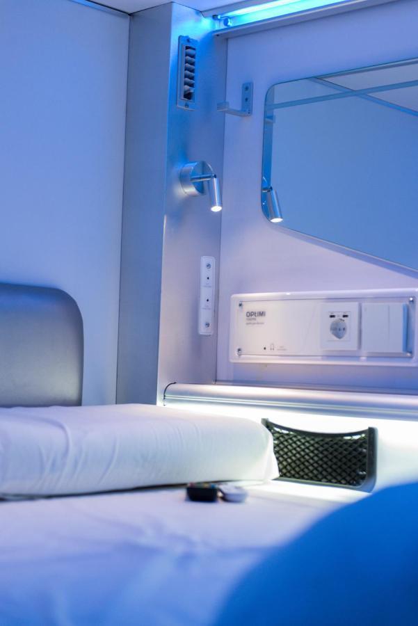 Capsule Double Room,1487627386:JPEG