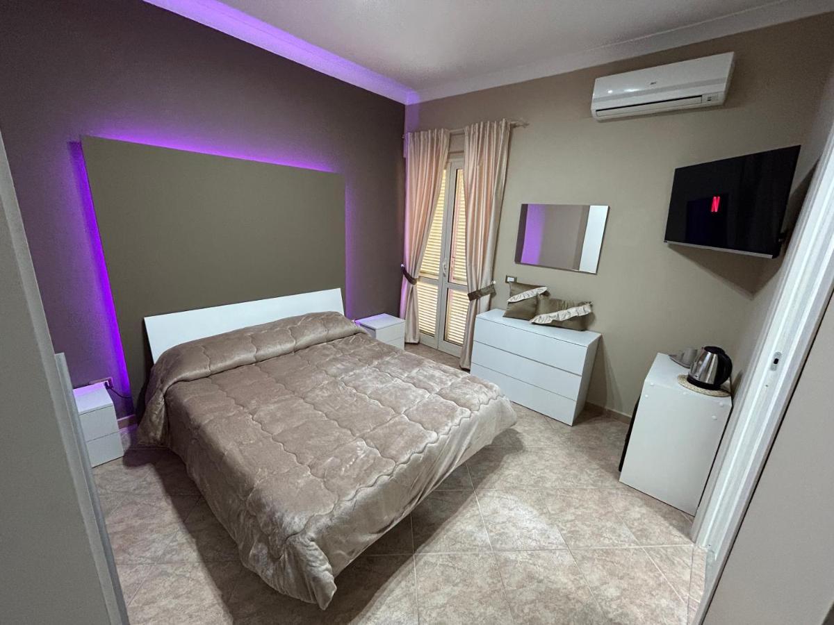 Deluxe Double Room,1487693206:JPEG