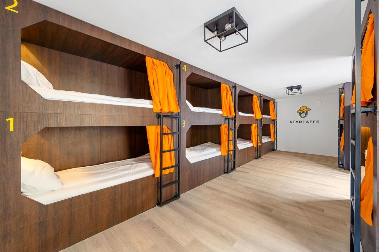 Bunk Bed Mixed Dormitory Room,1487732581:JPEG