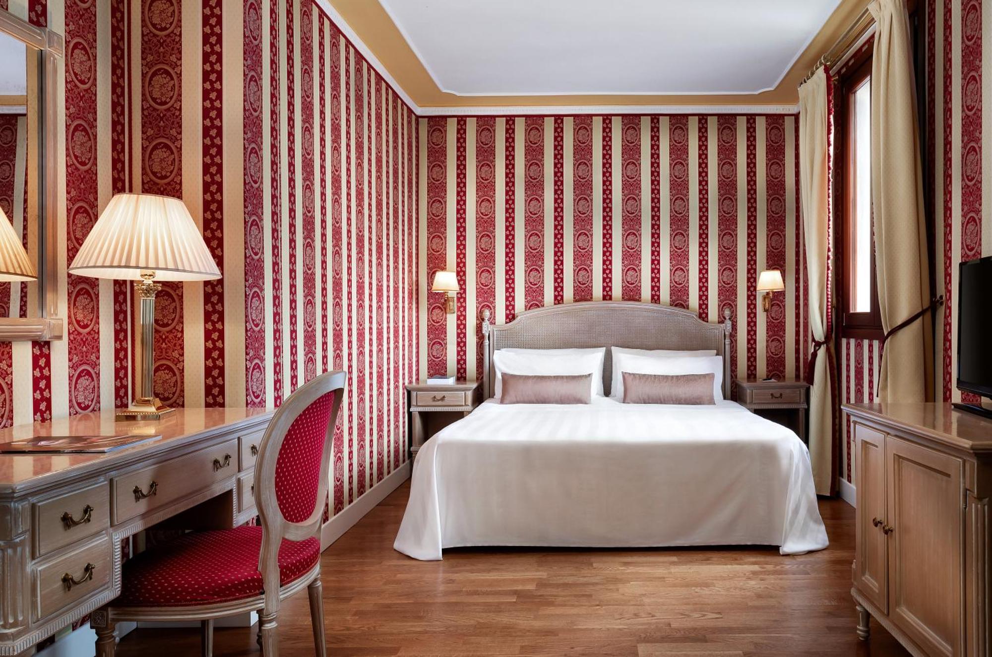Classic Double Room,1488127021:JPEG
