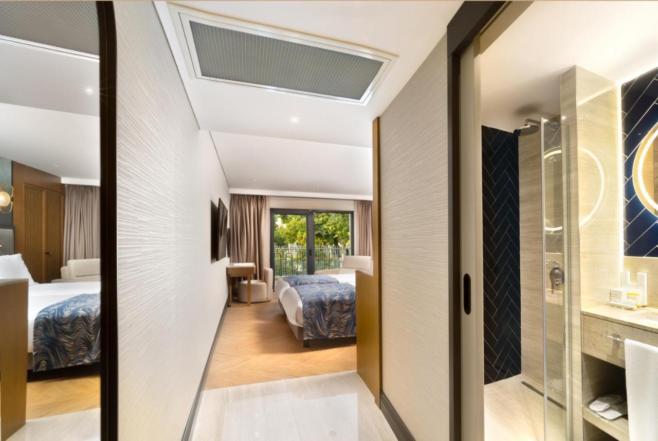 Deluxe Double Room,1489215136:JPEG