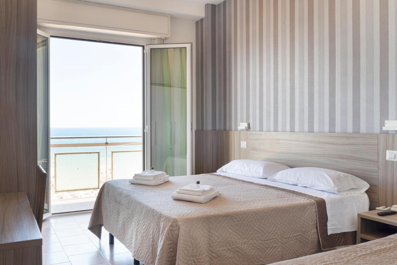 Double Room Sea View,1494399589:JPEG
