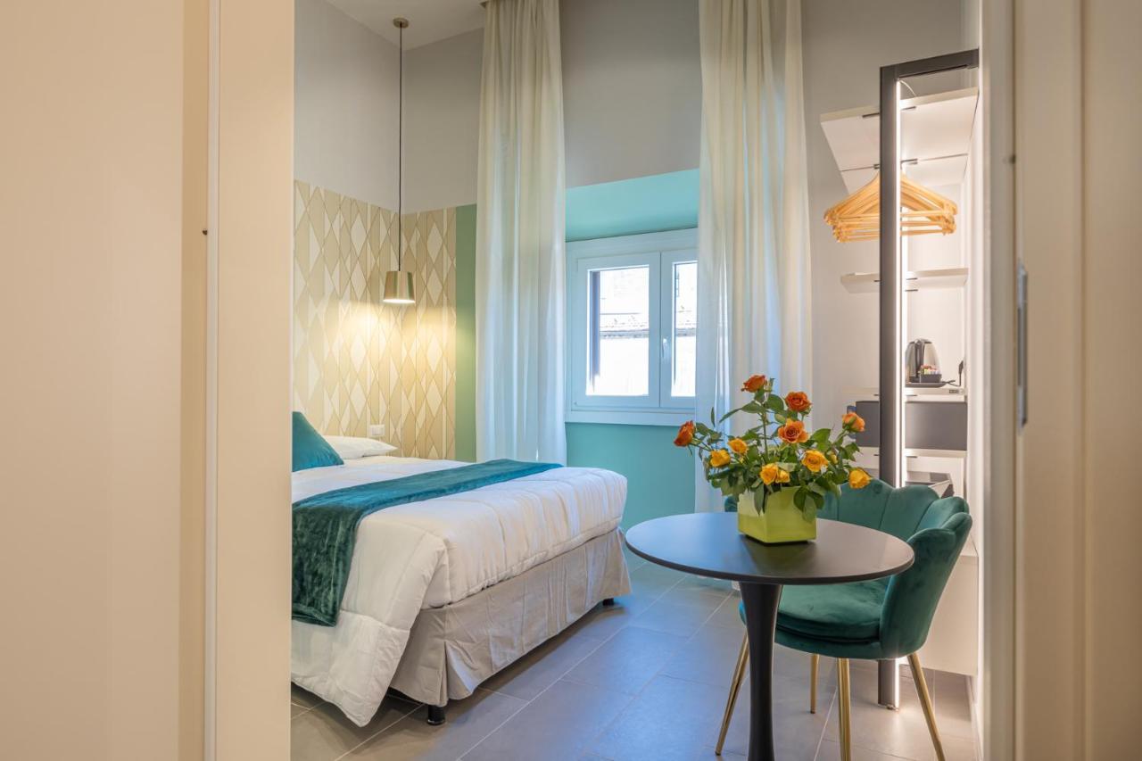 Double Room,1498485301:JPEG