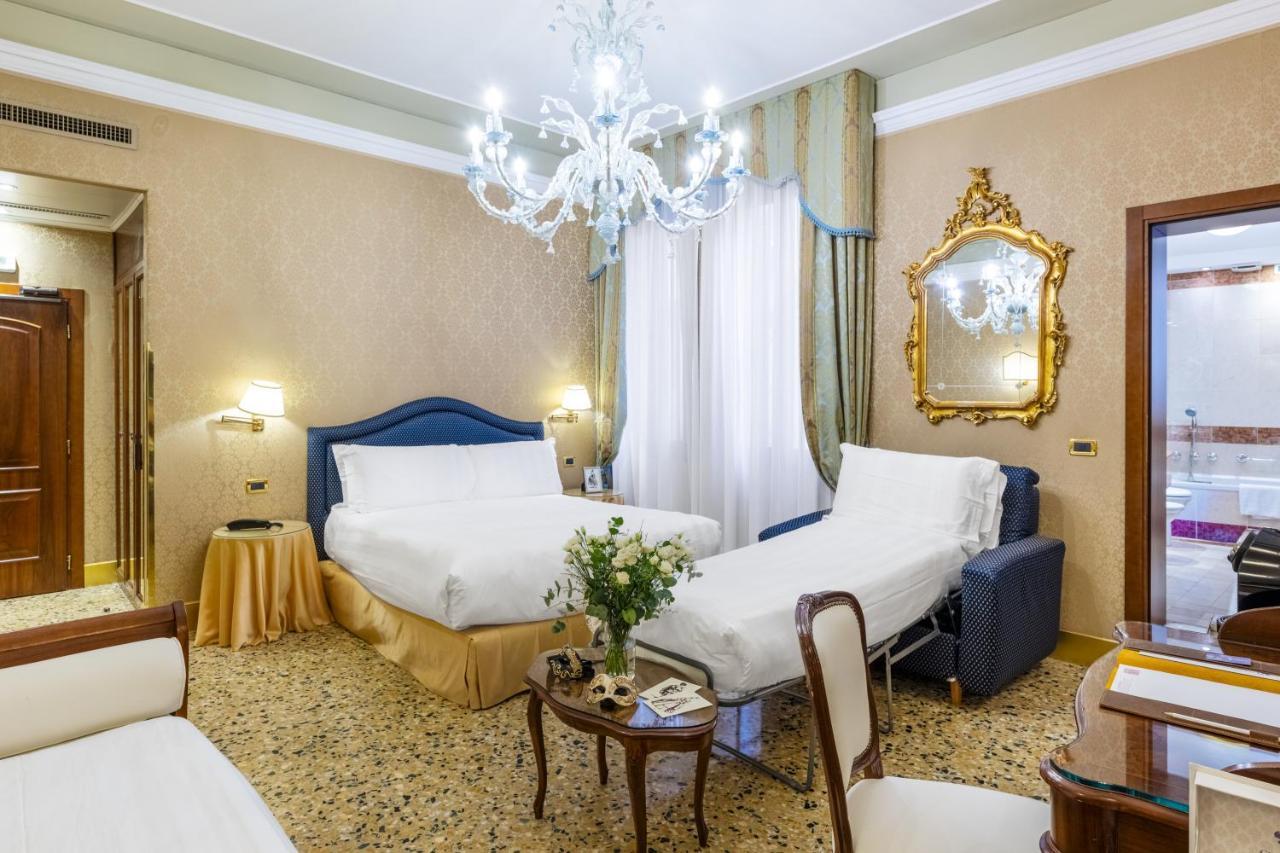 Deluxe Quadruple Room,1498503163:JPEG