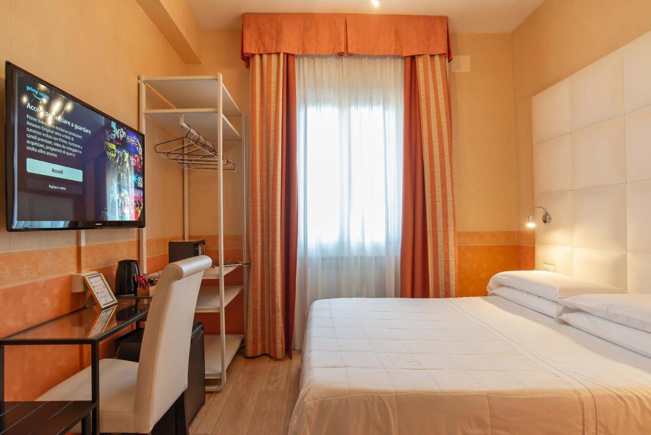 Small Double Room