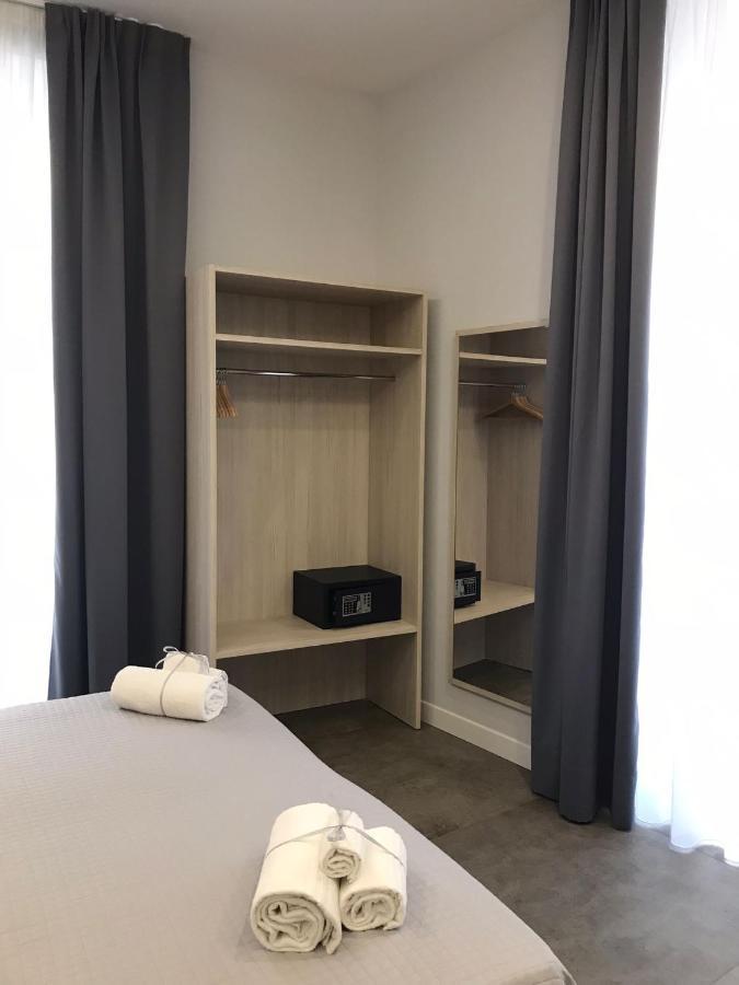 Deluxe Double Room,1498555357:JPEG