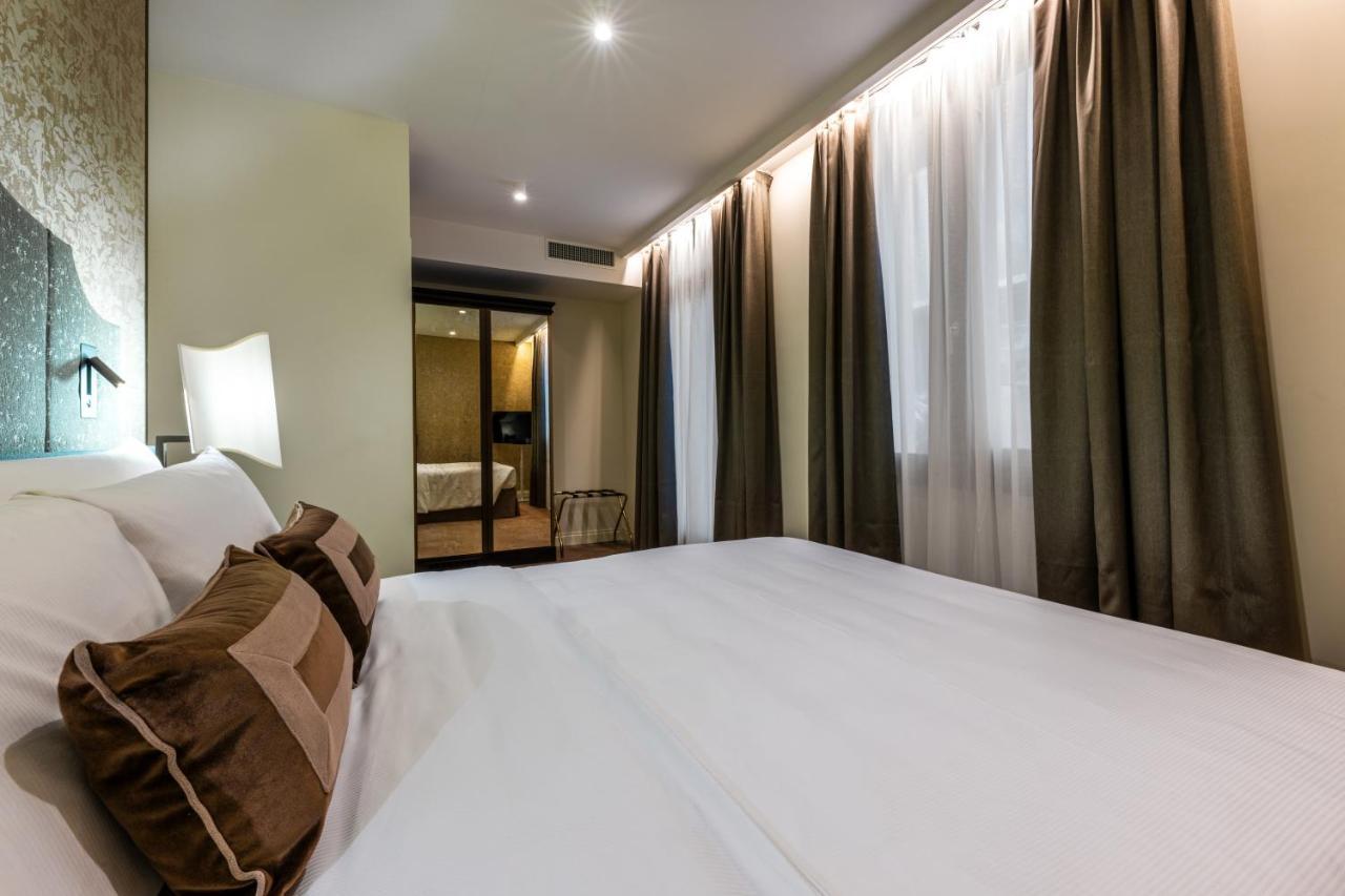 Double Room Patio,1499004841:JPEG