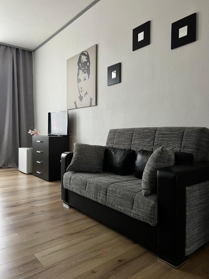 Apartment,1499092186:JPEG