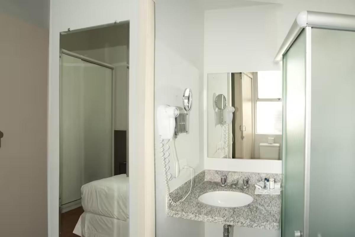 Suite Premium Double bed,1709774495:JPEG