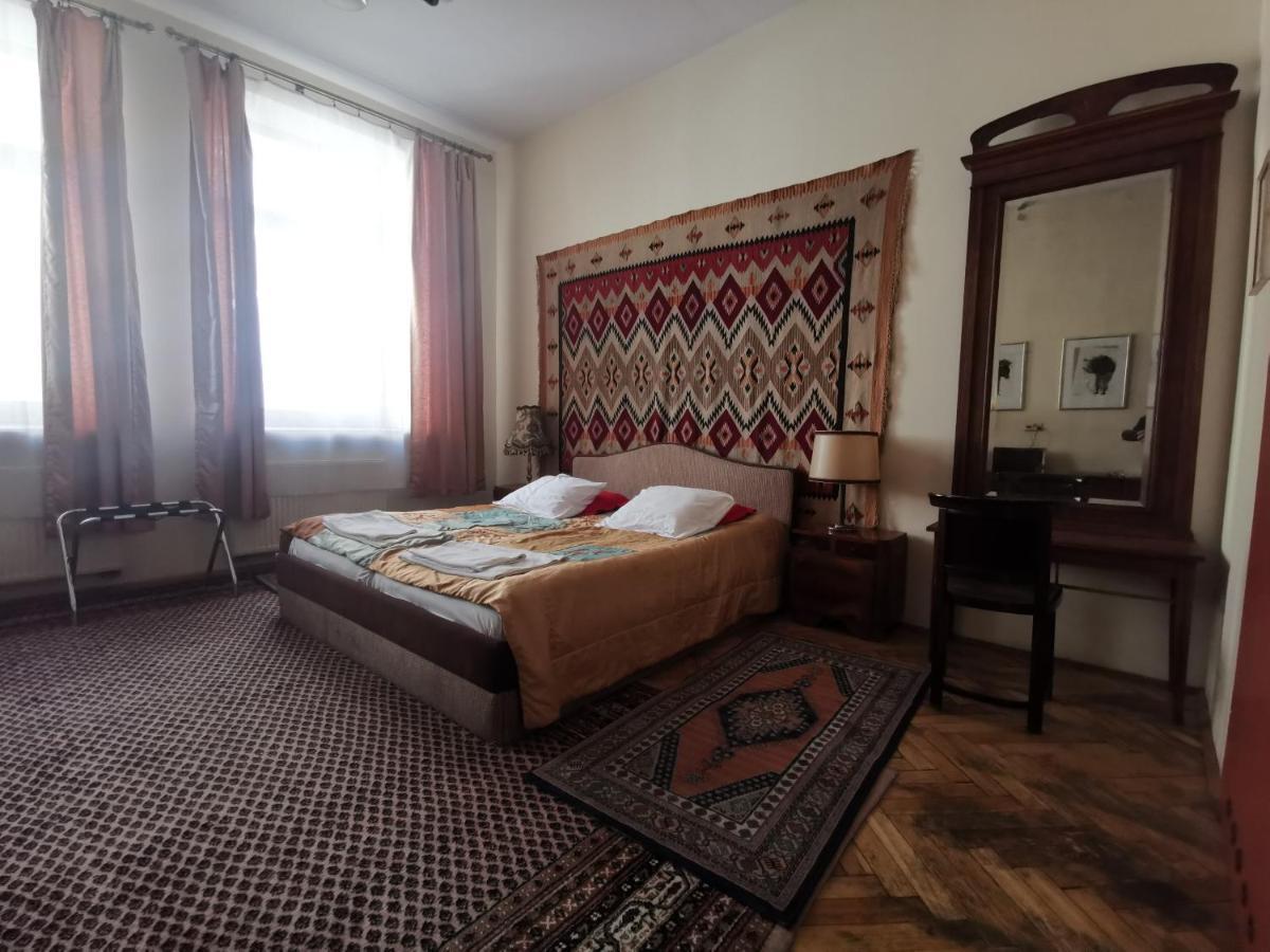 Deluxe Double Room,1498598269:JPEG