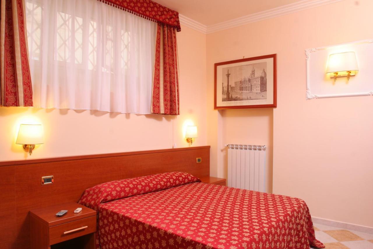 Double or Twin Room,56806219:JPEG