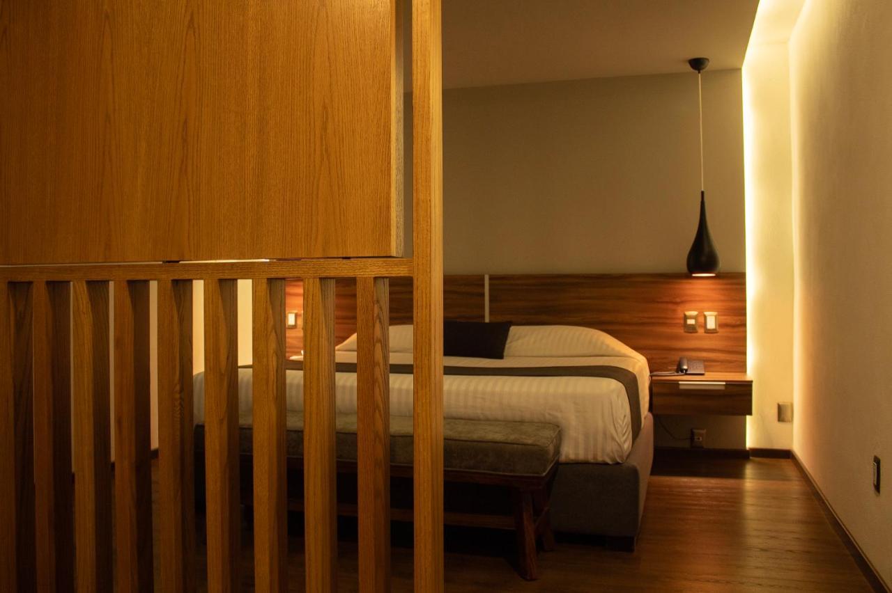Junior Suite,1499341768:JPEG