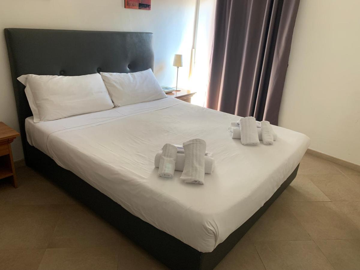 Double Room View,1498722043:JPEG